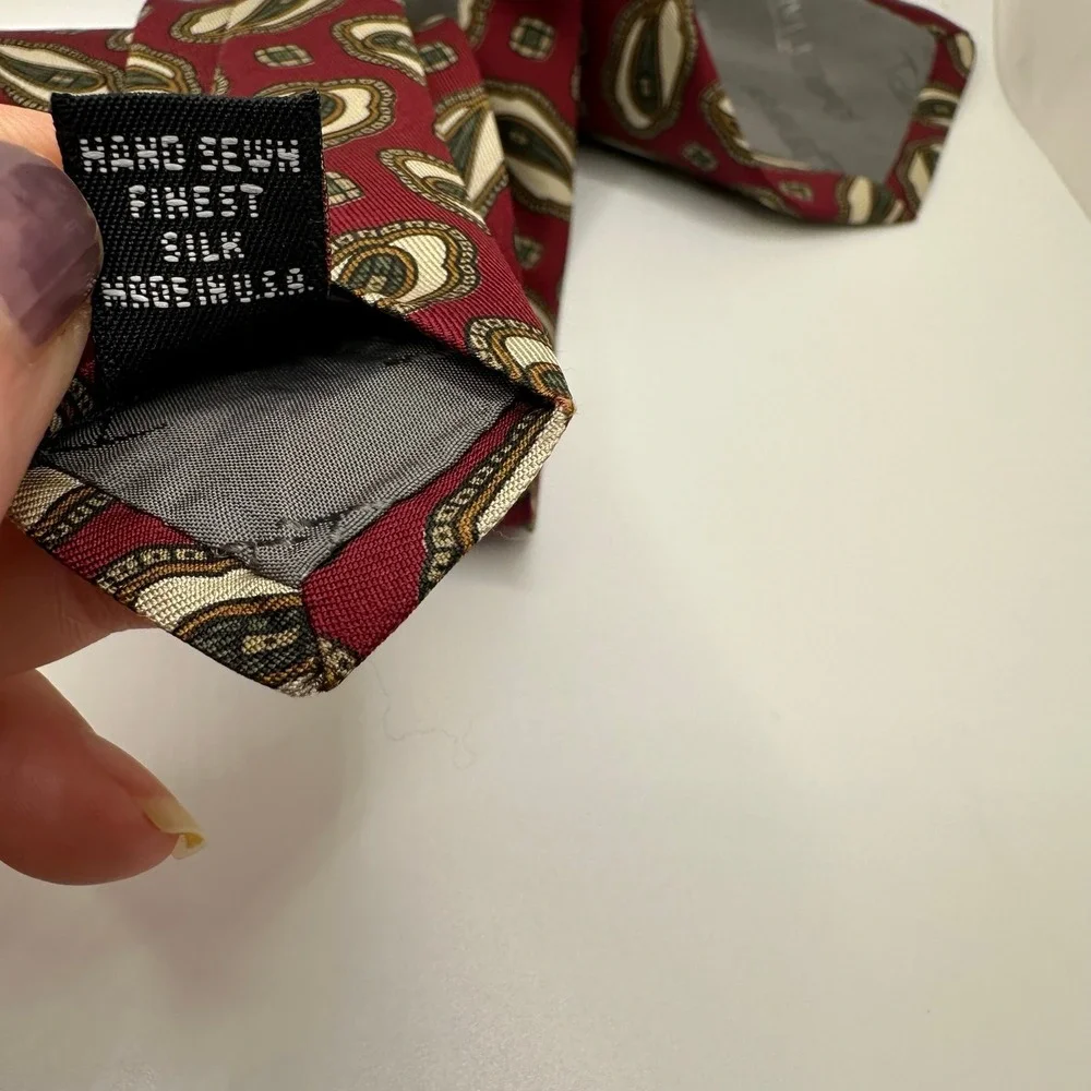Robert Talbott‎ Camel Valley Silk Neck Tie 57.5 x 3.75 burgundy geometric